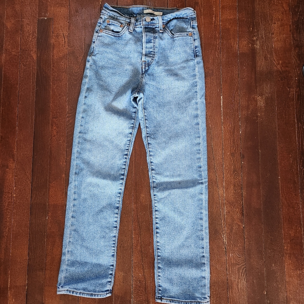 Levi's Women's Straight Leg Jeans - Light Blue